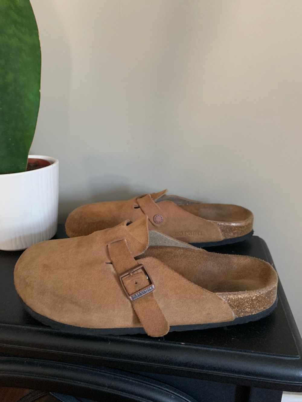 Birkenstock Boston Suede Clogs EUC size 40 - Picture 3 of 7